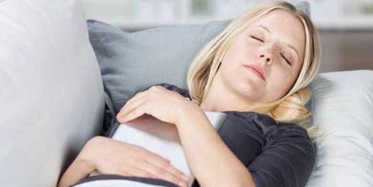 Ngủ trưa giúp làm việc hiệu quả & hạnh phúc hơn