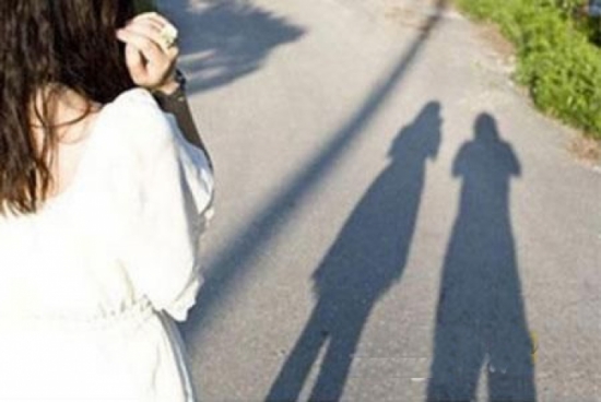 Không nên yêu đơn phương và theo đuổi mãi một người cũ