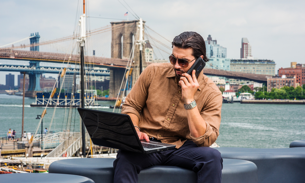  Thất tình đàn ông thường sẽ lao đầu vào công việc