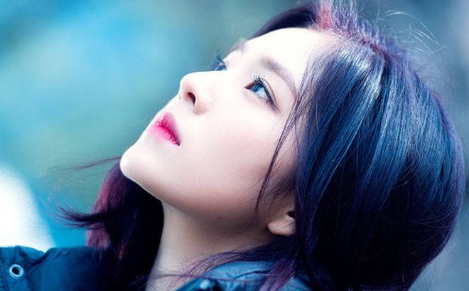 Phụ nữ thất tình hãy ngẩng cao đầu nhìn về tương lai tốt đẹp hơn