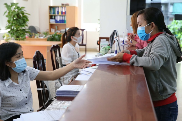 Điều kiện hưởng chế độ dưỡng sức sau sinh 