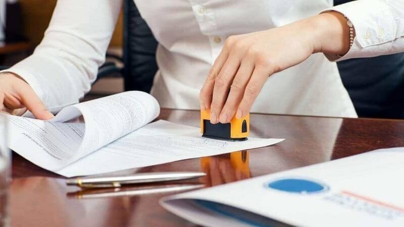 Mẫu đơn xin việc có cần công chứng không?