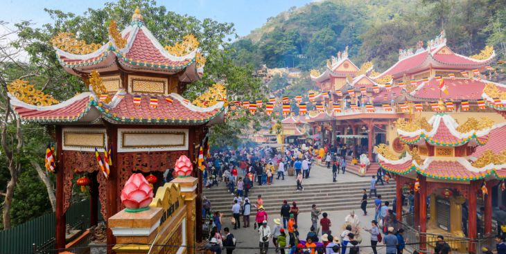 Kinh nghiệm du lịch chùa Bà Đen Tây Ninh ĐẦY ĐỦ NHẤT