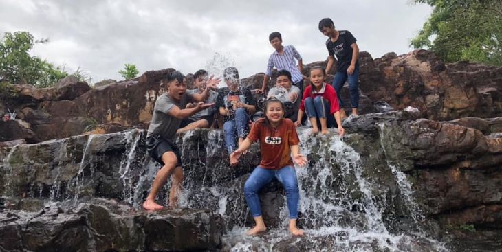 Cẩm nang du lịch suối Trúc Tây Ninh cho người mới đi lần đầu